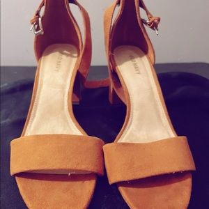 Old Navy Camel Ankle Strap Sandals
